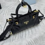 普拉达（Prada）Mini Galleria 黑色亮面皮革手提斜挎包 - 图片 5