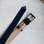 普拉达（Prada）蓝色绒面革暗银色板扣男士腰带 - Imagem 4