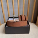 普拉达（Prada）褐色绒面革暗银色板扣男士腰带 - Imagem 2