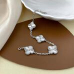 梵克雅宝（Van Cleef & Arpels）Alhambra 系列白金色镭射五花四叶草手链 - 图片 2