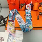 爱马仕 “从洋伞到对决”Twilly小丝巾 浅蓝色 - Imagem 3