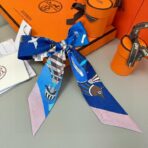 爱马仕 “翱翔天际之梦”Twilly小丝巾 深蓝色 - 图片 4