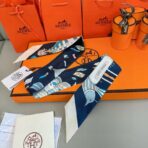 爱马仕 “翱翔天际之梦”Twilly小丝巾 藏青色 - Image 2