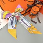 爱马仕(Hermes) “军刀进行曲”Twilly小丝巾 黄色 - Imagem 4