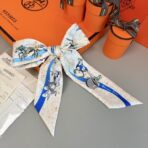 爱马仕Hermes “太空赛马”Twilly小丝巾 米色 - 图片 2