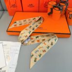 爱马仕Hermes “骏马的披挂”Twilly小丝巾 棕色 - Image 4