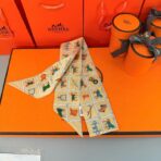 爱马仕Hermes “骏马的披挂”Twilly小丝巾 棕色 - Image 3