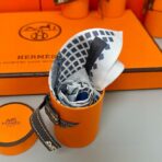 爱马仕Hermes“优雅骑士”Twilly小丝巾 灰蓝撞色 - 图片 4