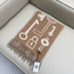 爱马仕H钥匙双面羊绒围巾 棕色款