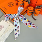 爱马仕Twilly小丝巾 浅蓝色 - 图片 3