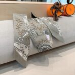 爱马仕Twilly小丝巾 灰色 - 图片 3