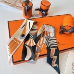 爱马仕Twilly斜纹真丝飘带 黄蓝撞色款 - 图片 3