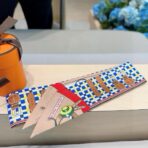 爱马仕Twilly(新型马车)丝巾 红蓝杏撞色