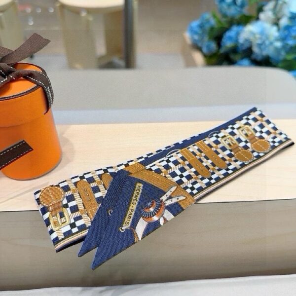 爱马仕Twilly(新型马车)丝巾 蓝棕撞色