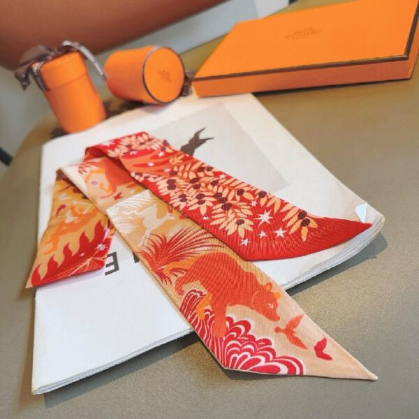 爱马仕Twilly(玛雅丛林)飘带 红色款