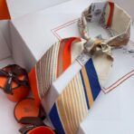 爱马仕Twilly“藏书章”小丝巾 橙蓝撞色 - 图片 2