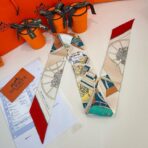 爱马仕Twilly跳跃的弹簧丝巾 红色 - 图片 2