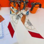 爱马仕Twilly跳跃的弹簧丝巾 红色 - 图片 3