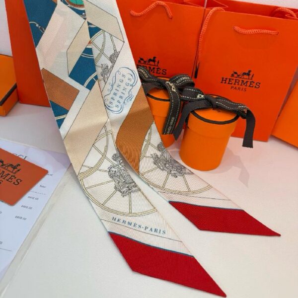 爱马仕Twilly跳跃的弹簧丝巾 红色