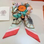 爱马仕Twilly跳跃的弹簧束发带 发圈 红绿撞色 - 图片 3