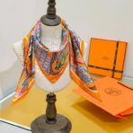 爱马仕《丝巾大探险》橙色调斜纹真丝方巾 - 图片 4