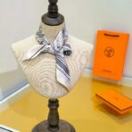 爱马仕【亚马逊庆典】丝巾 灰色款 - 图片 2