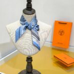 爱马仕【亚马逊庆典】丝巾 蓝色款 - 图片 2