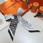 爱马仕“万花筒效应”Twilly小丝巾 黑白撞色 - Image 4