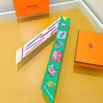 爱马仕双层双面方巾 绿色款