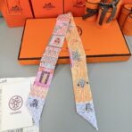 爱马仕夏天时尚单品丝巾 粉橙撞色