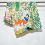 爱马仕《动物狂欢》姆米双面斜纹真丝方巾 深绿色款 - 图片 3