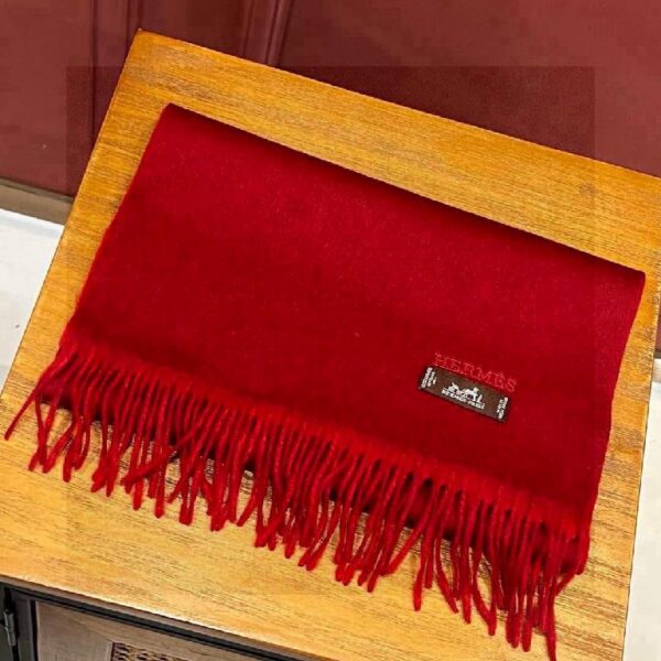 爱马仕巴黎时装展双面羊绒围巾 红色款