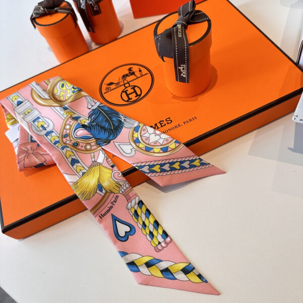 爱马仕“心形鞍具”双层双面束发带 粉色