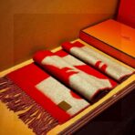 爱马仕提花编织围巾 红灰撞色 - 图片 4