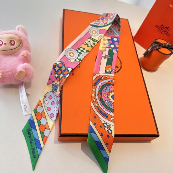 爱马仕斜纹真丝丝巾 绿色款