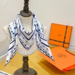 爱马仕斜纹真丝方巾 天蓝色款 - Imagem 4