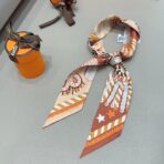 爱马仕斜纹真丝束发带 红色 - 图片 3