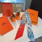 爱马仕斜纹真丝束发带 红蓝撞色