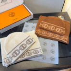 爱马仕新款套装 又保暖又有质感的羊绒围巾帽子套装 - 图片 3