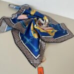 爱马仕方巾《马车先生》蓝色款 - Imagem 4