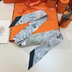 爱马仕水上游乐园Twilly小丝巾 束发带 浅蓝色 - Imagem 4