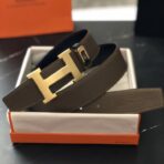 爱马仕（Hermès）棕色粒面小牛皮金色 H 扣双面男士腰带