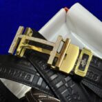 爱马仕（Hermès）黑色压纹皮革金色钻石镶嵌 H 扣男士腰带 - Image 3