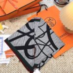 罗马仕 HERMES/2024 三角形尺寸方巾