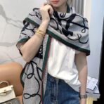 罗马仕 HERMES/2024 三角形尺寸方巾 - 图片 3