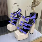 范思哲 La Medusa 系列紫色多带防水台高跟凉鞋 - 图片 4