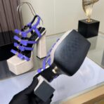 范思哲 La Medusa 系列紫色多带防水台高跟凉鞋 - 图片 2