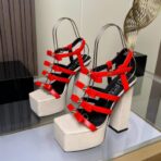 范思哲 Versace Medusa Aevitas 系列超高跟防水台凉鞋（红色款）