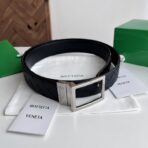 葆蝶家（Bottega Veneta）双面黑色编织小牛皮银色板扣男士腰带