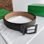 葆蝶家（Bottega Veneta）绿色绗缝小牛皮灰色板扣男士腰带